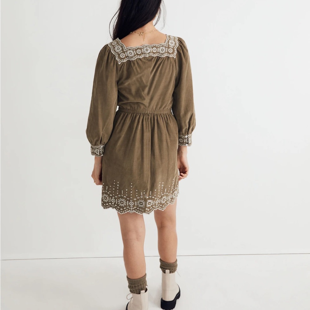 Madewell Embroidered Dress with pockets